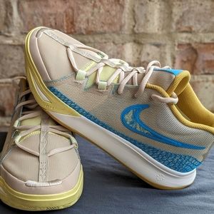 Nike Kyrie Flytrap 6 Sanddrift Blue Lightning Size 8.5
